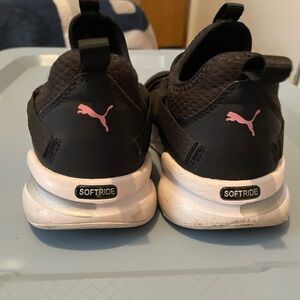 Puma black and pink tennis shoes